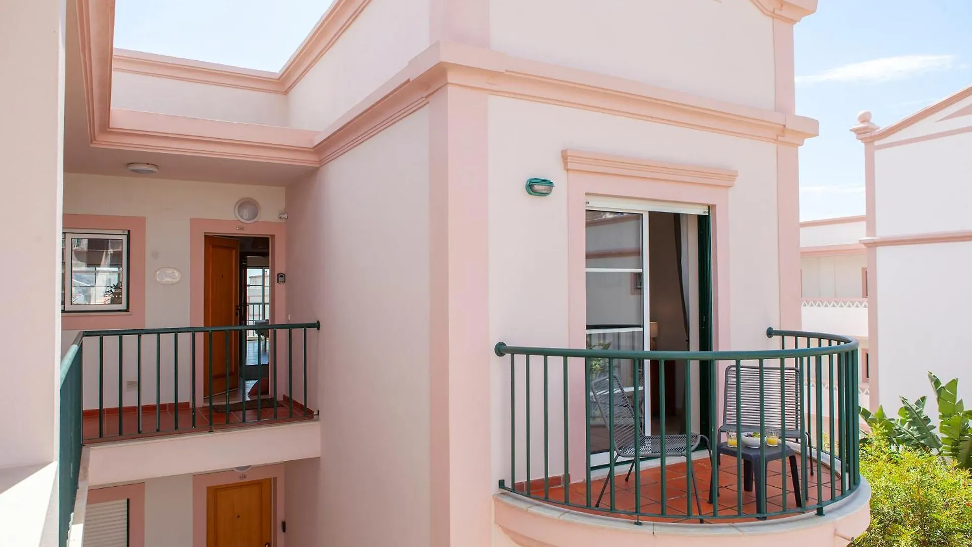 B73 - Luz Sun Holiday Apartment Lagos
