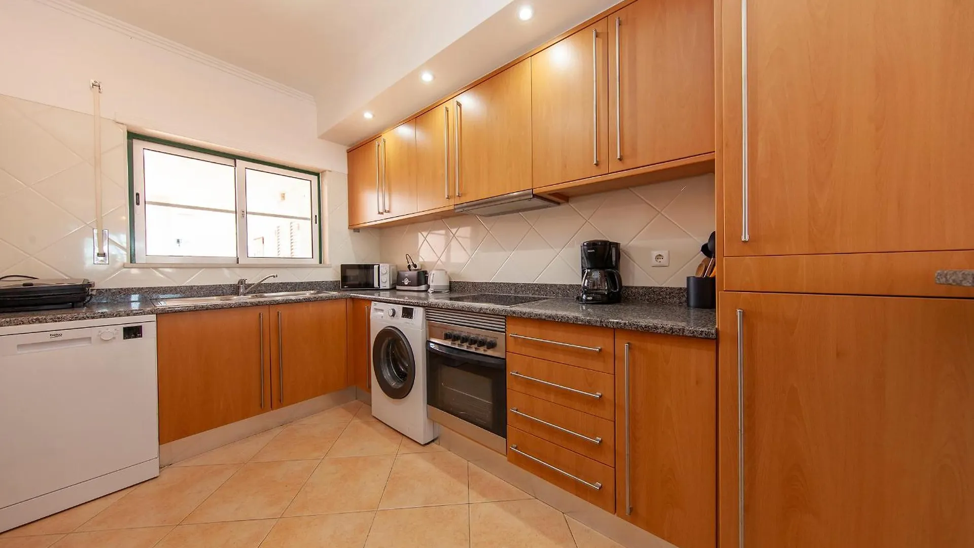 B73 - Luz Sun Holiday Apartment Lagos